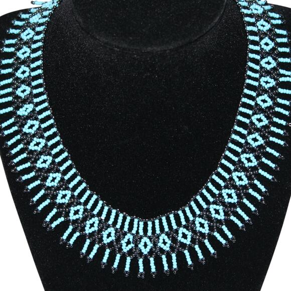 Handmade Turkish Turquoise Fine Beaded Necklace - Picture 3 of 4